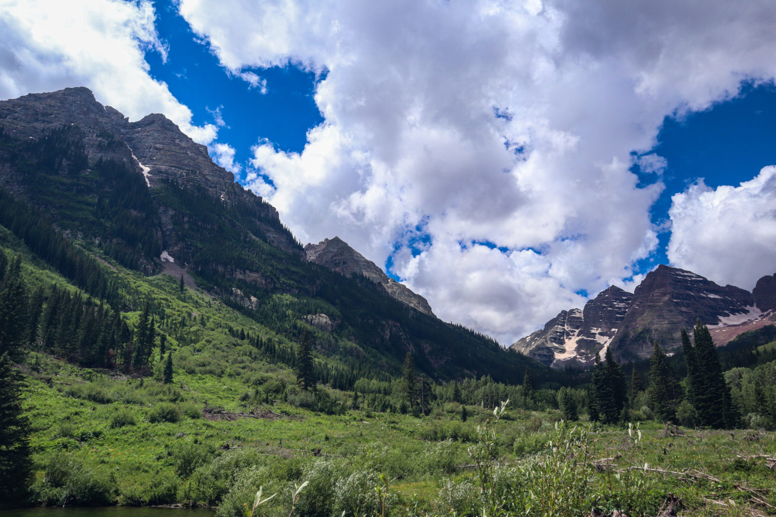 Maroon Bells in Colorado: How to Explore this Iconic Place